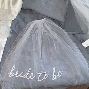 White Bride To Be Veil
